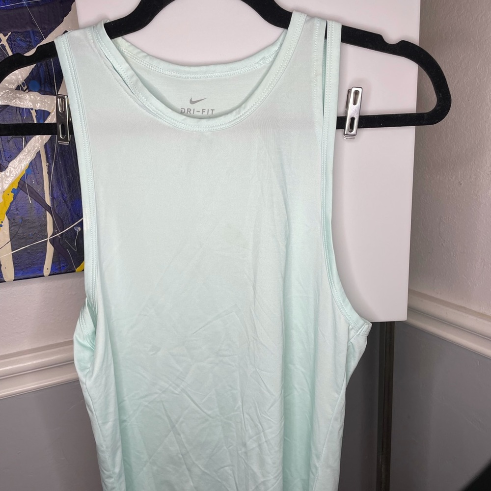Assymetrical Nike muscle tank size XS